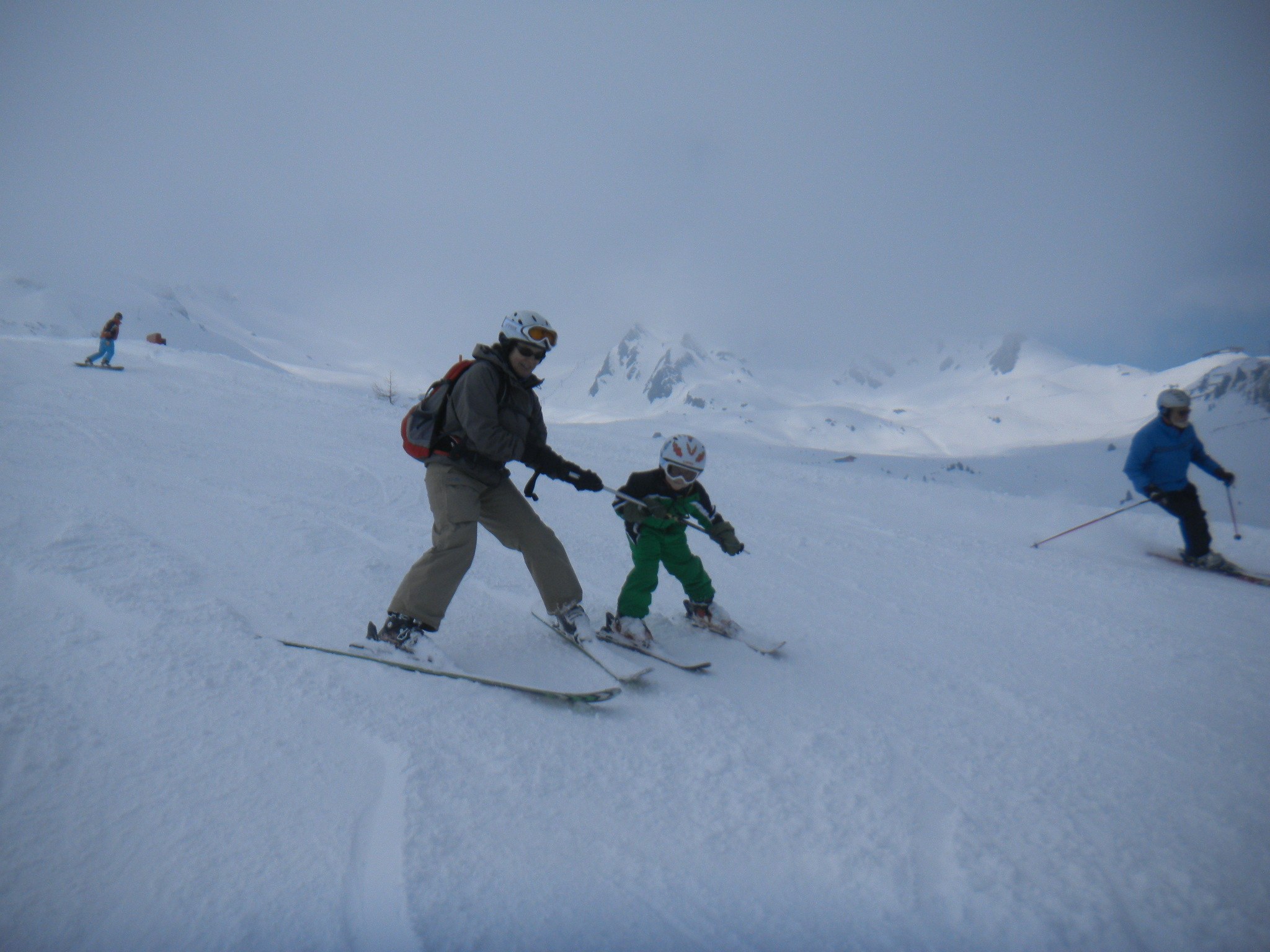 Skifahren für Erwachsene und Kinder gemeinsam im Skigebiet Bad Hofgastein